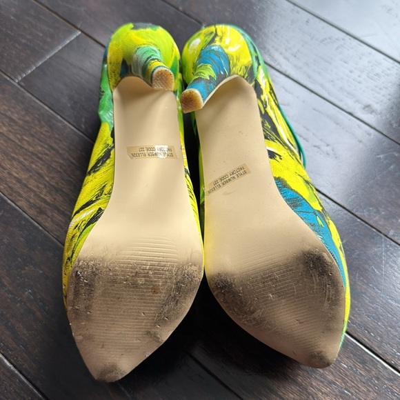 🟣 Wild Rose Women Leatherette Strappy Peep Toe Multi Color Platform Pump Size 9 - Picture 9 of 9